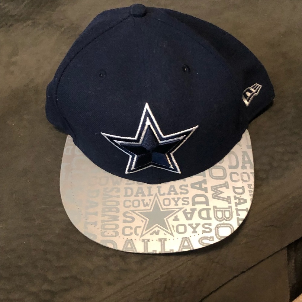 Dallas Cowboys New Era Hat Size 7 5/8 Like New